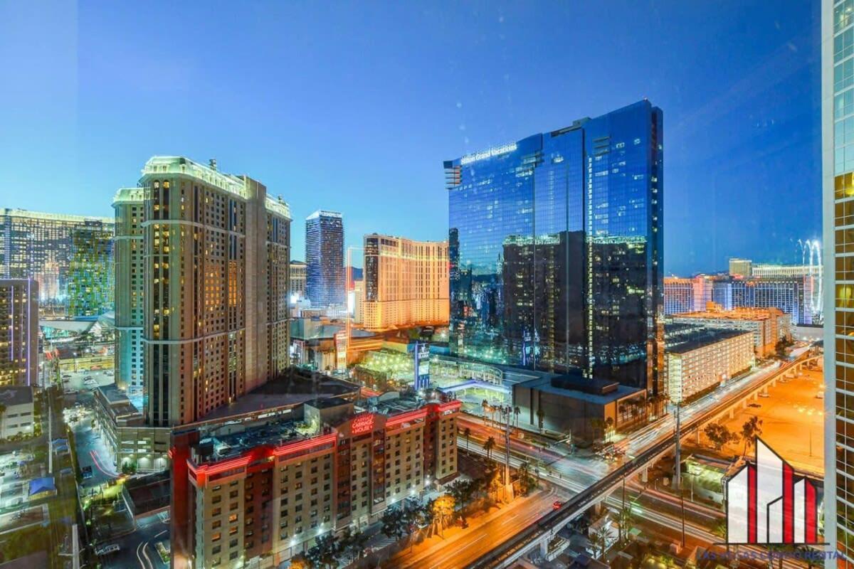 Mgm Signature-32-607 F1 Track & Strip View Balcony Las Vegas Exterior photo